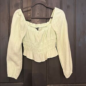 NWOT long sleeve green crop top